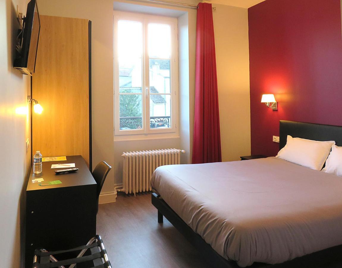 Hotel Le Dormeux Mehun-sur-Yevre Exterior foto